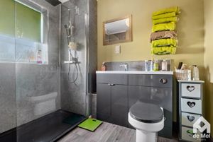 Photo 4- click for photo gallery